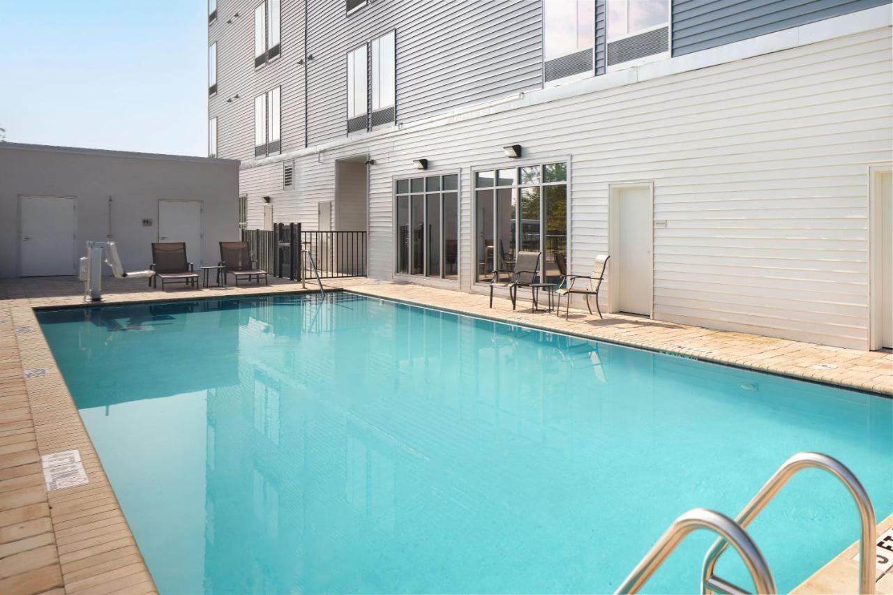 Springhill Suites By Marriott Jacksonville Baymeadows Exterior foto